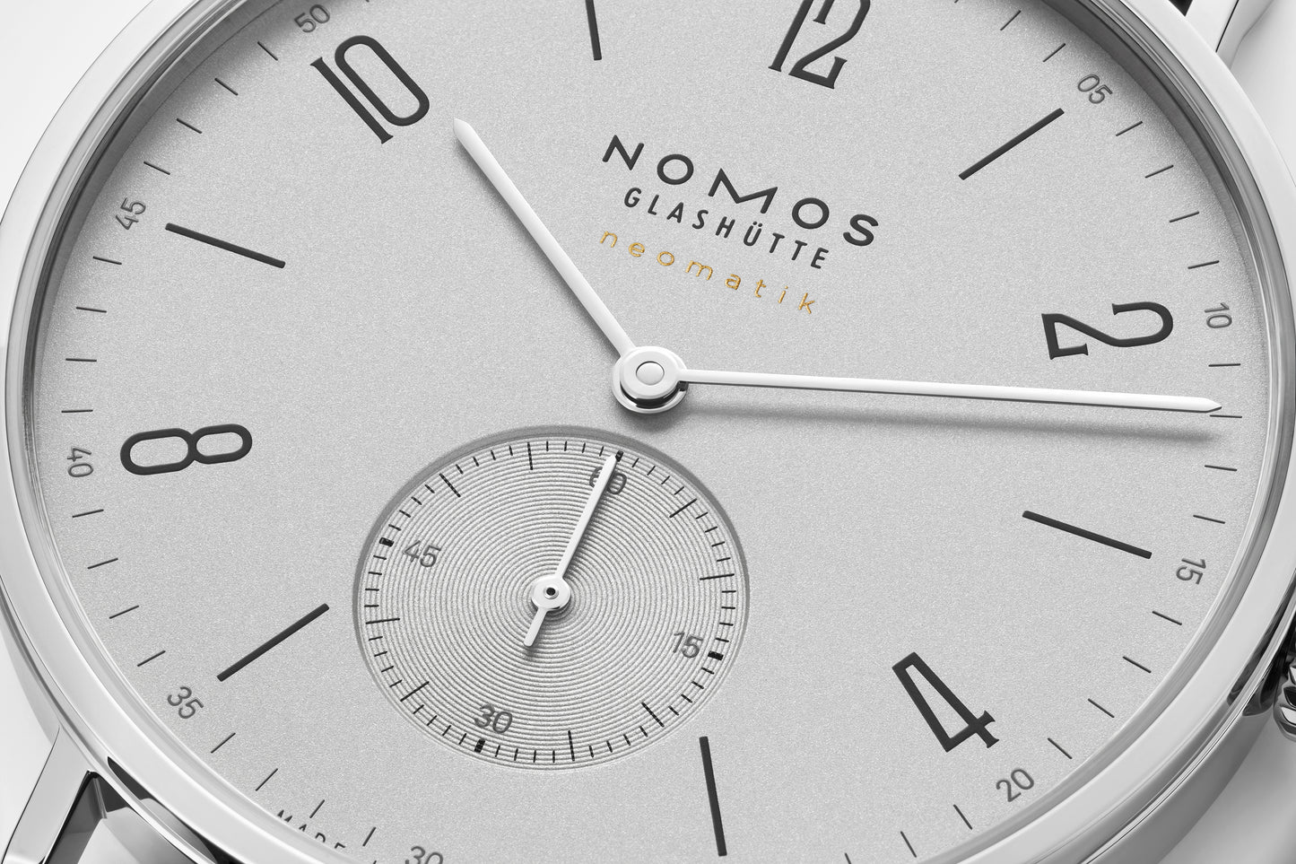 Tangente Neomatik 39 Grigio Platino